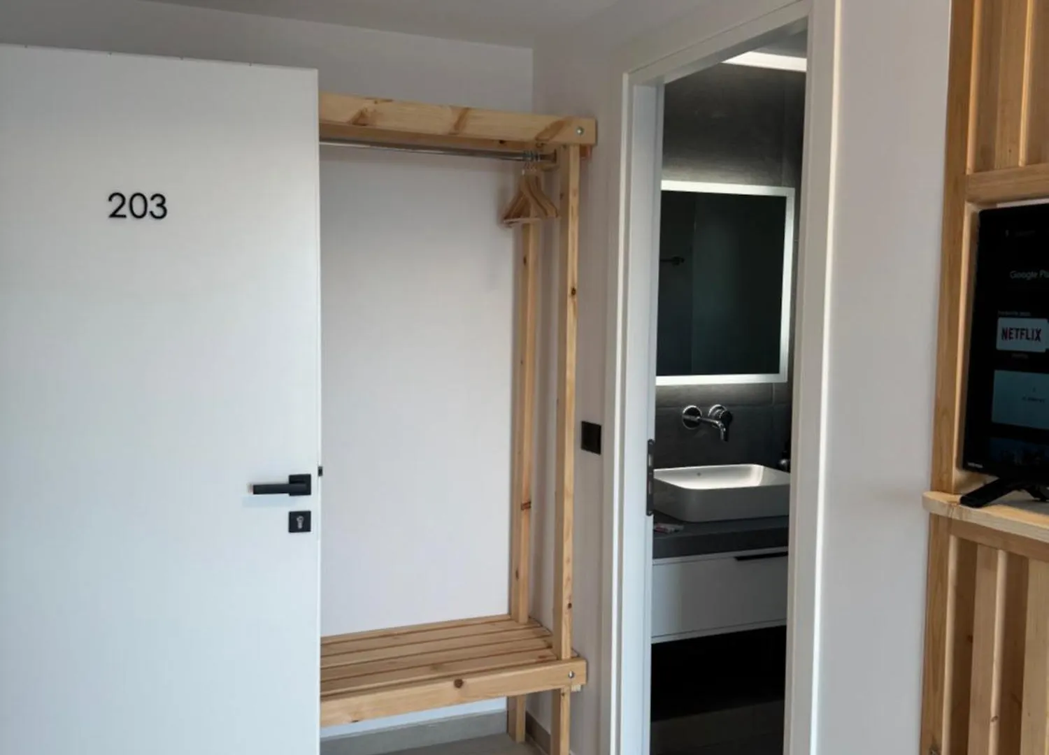 Aliko Residence - Sea View Sarande Apartment