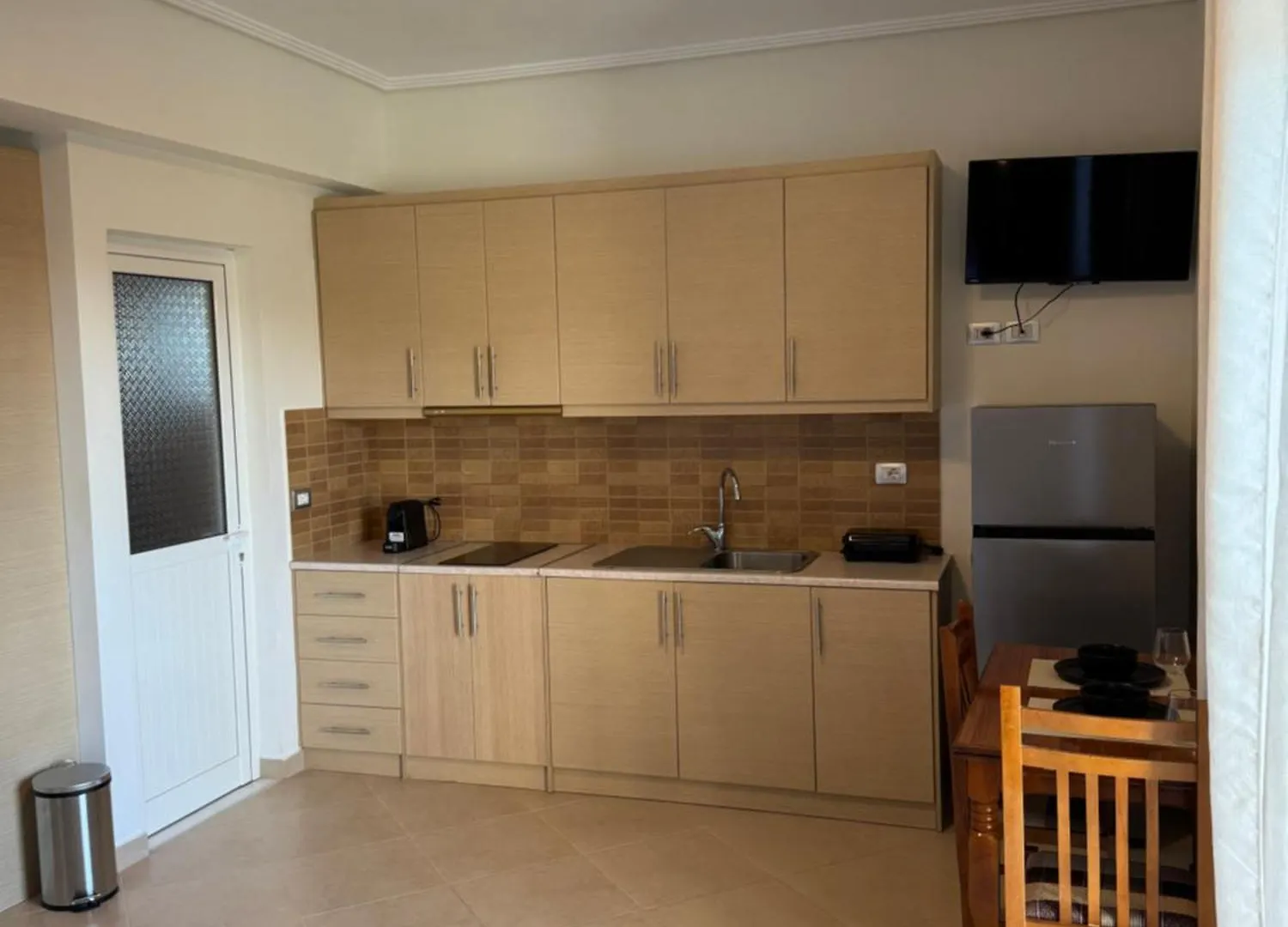 Aliko Residence - Sea View Sarande Apartment